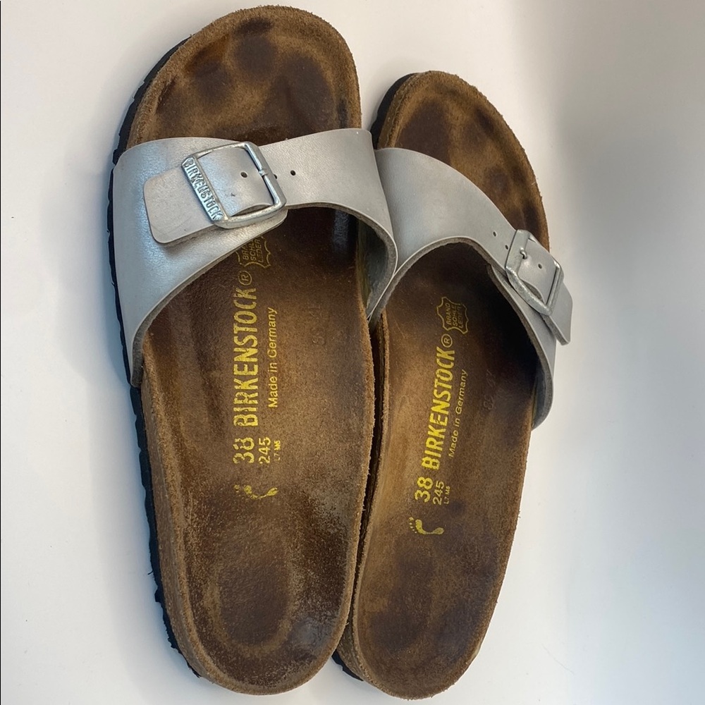Birkenstock Madrid Metallic Silver Buckle Sandals size 38 (8 1/2)